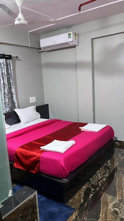 Hotel Silver Daman Buitenkant foto