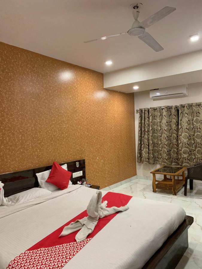Hotel Silver Daman Buitenkant foto